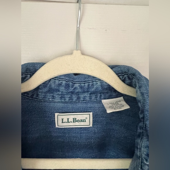 LL Bean Denim Shirt, Large, Blue - Picture 5 of 5